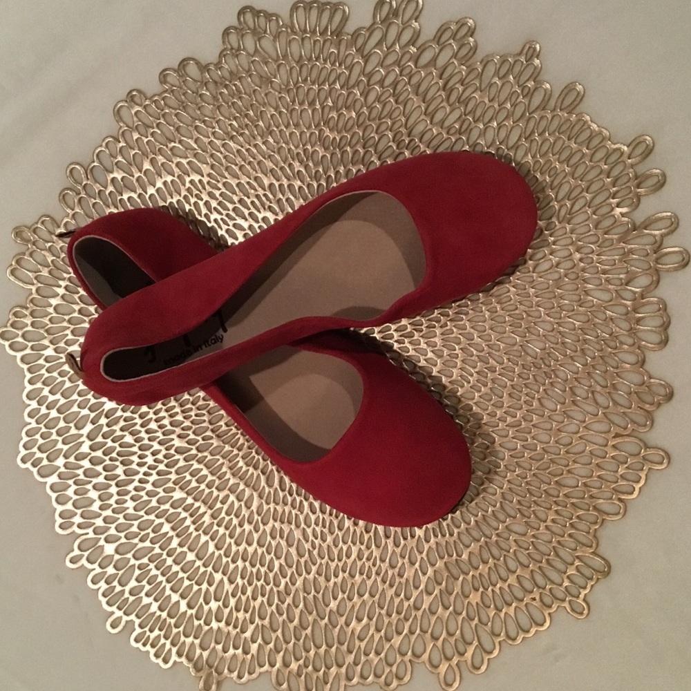 fs/ny Red Suede Sloop Flats